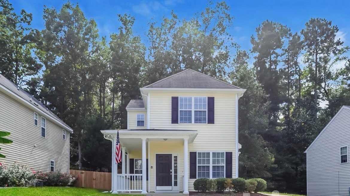 5817 Wynmore Road in Raleigh, NC - Building Photo