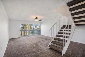 2424 W Tampa Bay Blvd, Unit Riverfront Boater's Parad in Tampa, FL - Building Photo - Building Photo