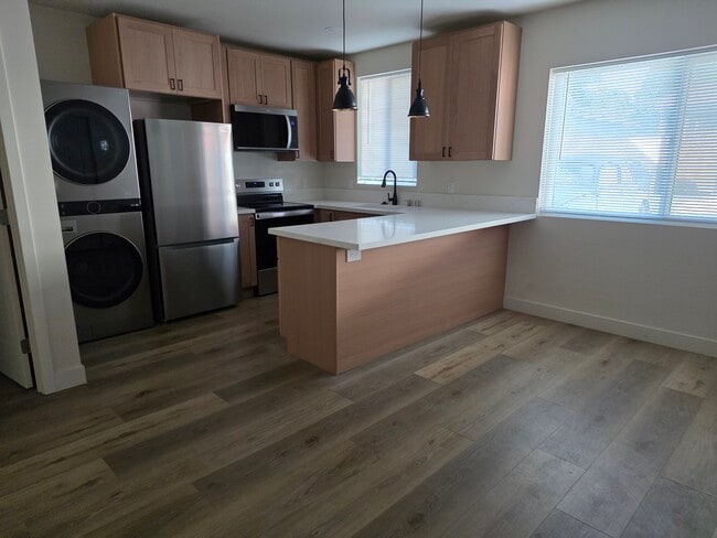 14338 Flomar Dr in Whittier, CA - Building Photo - Building Photo