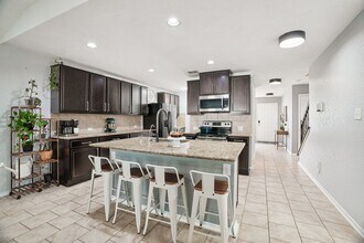 1731 Emerald Edge in San Antonio, TX - Building Photo - Building Photo