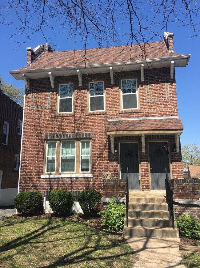 7723 Arthur Ave, Unit B
