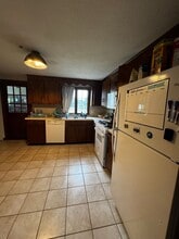 17 Tiffany Dr in Lowell, MA - Building Photo - Building Photo