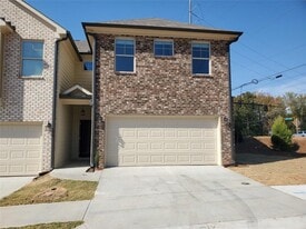4151 Fulson Dr in Lilburn, GA - Building Photo