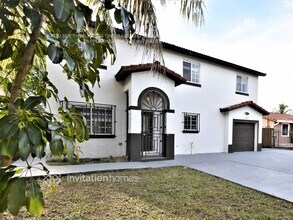18000 SW 153rd Ct in Miami, FL - Building Photo - Building Photo