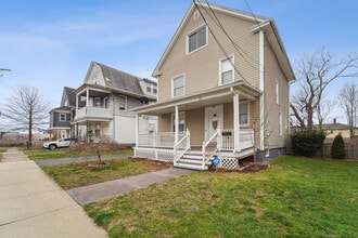 21 Ward Pl in West Haven, CT - Building Photo - Building Photo
