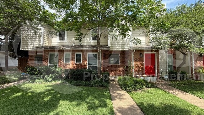 5505 Live Oak St in Dallas, TX - Building Photo - Building Photo