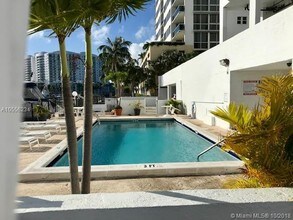 7933 West Dr-Unit -716 in North Bay Village, FL - Building Photo - Building Photo