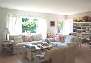 9 Sandpiper Rd in Shelter Island, NY - Building Photo - Building Photo