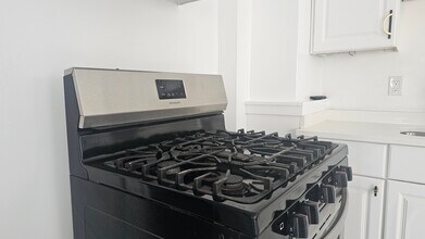 22 Crawford St, Unit Beautiful Crawford Street 3 bedroom in Boston, MA - Building Photo - Building Photo