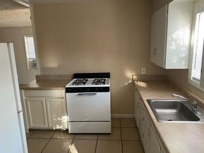 711 Ellis Way in Yuba City, CA - Building Photo - Building Photo