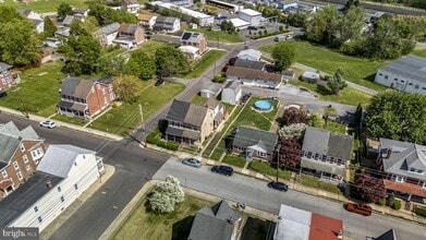 326 Glasgow St in Pottstown, PA - Building Photo - Building Photo
