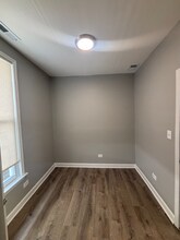 7311 S Dorchester Ave in Chicago, IL - Building Photo - Building Photo