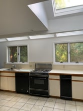 345 Camp St in Yarmouth, MA - Building Photo - Building Photo
