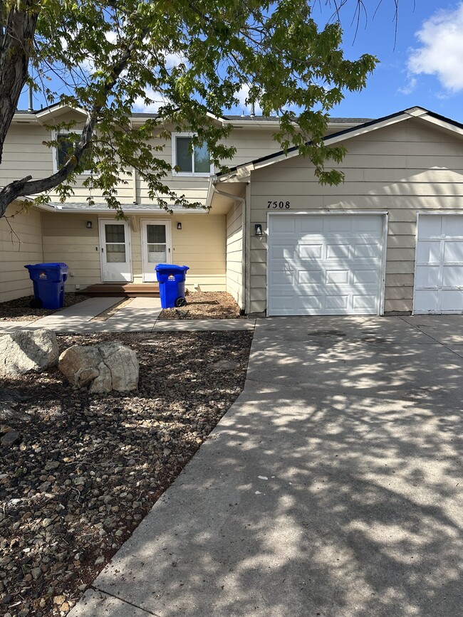 property at 7508 Banner Ct
