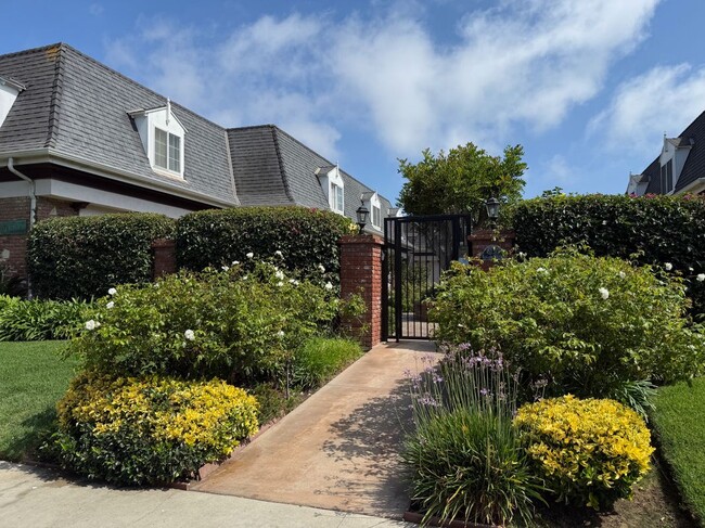 property at 8130 Redlands St