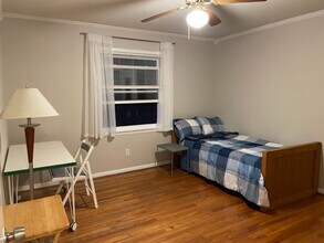 1010 Scott Blvd, Unit D5 in Decatur, GA - Building Photo - Building Photo