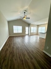 Woodland Park Single Family Homes in Georgetown, KY - Foto de edificio - Interior Photo