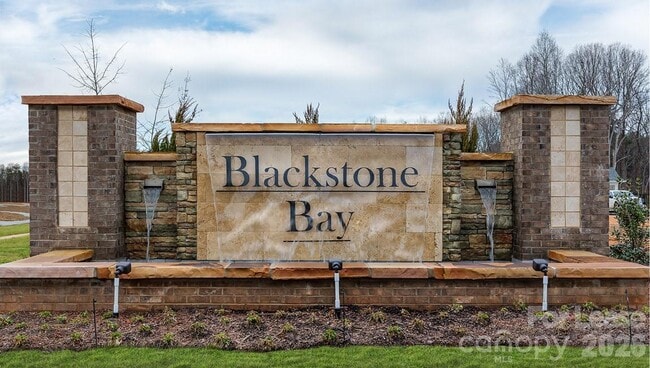 4390 Bronze Blvd in Lake Norman of Catawba, NC - Building Photo - Building Photo