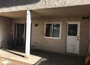 1387 N Elderberry Ave in Ontario, CA - Building Photo - Building Photo