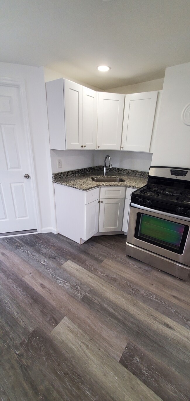 2 Ann Pl, Unit 2 Ann Pl Paterson NJ in Paterson, NJ - Building Photo - Building Photo