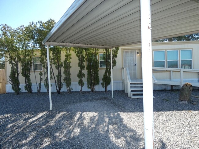 6110 N Orange Tree Ln in Tucson, AZ - Building Photo - Building Photo