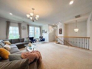 3190 Yeager Dr in Herndon, VA - Building Photo - Building Photo