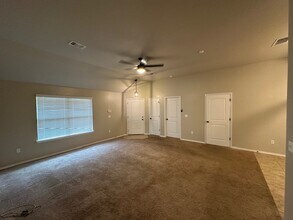 9017 SW 46th St in Oklahoma City, OK - Building Photo - Building Photo