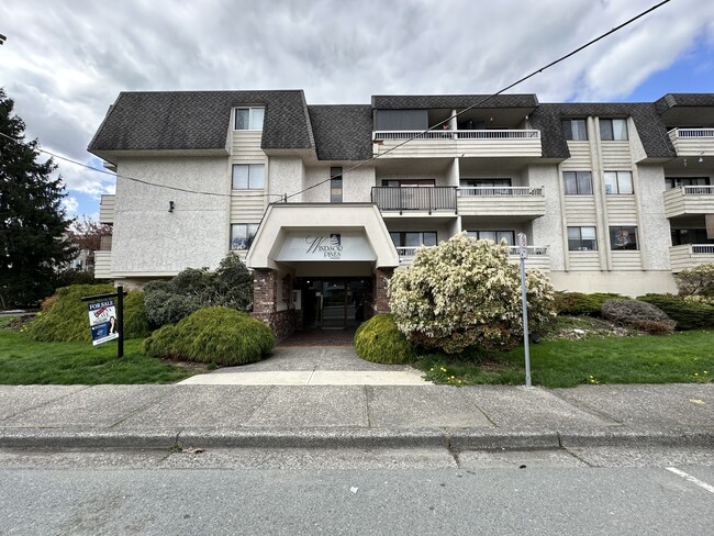 property at 9477-9477 Cook St