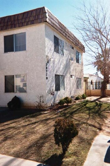 38728-38734 Larkin Ave in Palmdale, CA - Building Photo - Building Photo