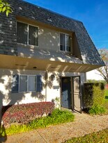 888 Rutledge Dr in Lodi, CA - Building Photo