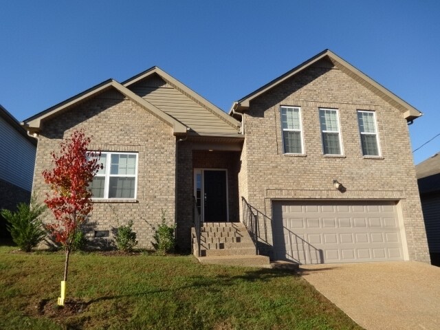 7275 Santeelah Way in Antioch, TN - Foto de edificio