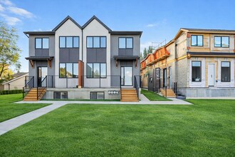 10318-10147 147 St NW in Edmonton, AB - Building Photo - Building Photo