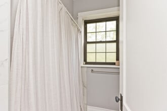 3253 N Kenmore Ave, Unit 3 in Chicago, IL - Foto de edificio - Building Photo