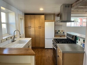 410 Liebert St in Taos, NM - Building Photo - Building Photo