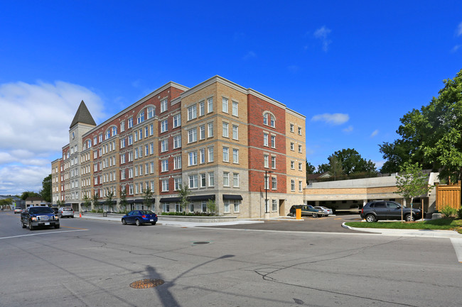 Lakeside Residences in Georgina, ON - Building Photo - Building Photo