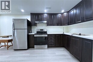 59 Windrush Trail in Kitchener, ON - Building Photo