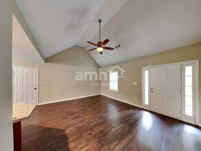 84 Glen Ridge Dr in Villa Rica, GA - Building Photo - Building Photo