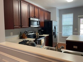 331 Intrepid Ct in Greer, SC - Building Photo - Building Photo