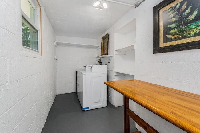 property at 2 Bryn Mawr Pl