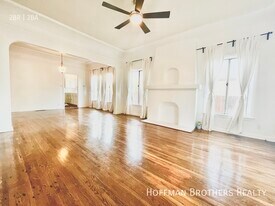 1306 Cloverdale Ave in Los Angeles, CA - Building Photo