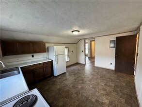 309 Denison Pkwy E in Corning, NY - Building Photo - Building Photo