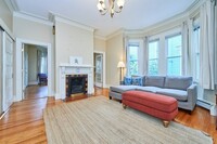 18 Holbrook St, Unit 1 in Boston, MA - Building Photo - Building Photo