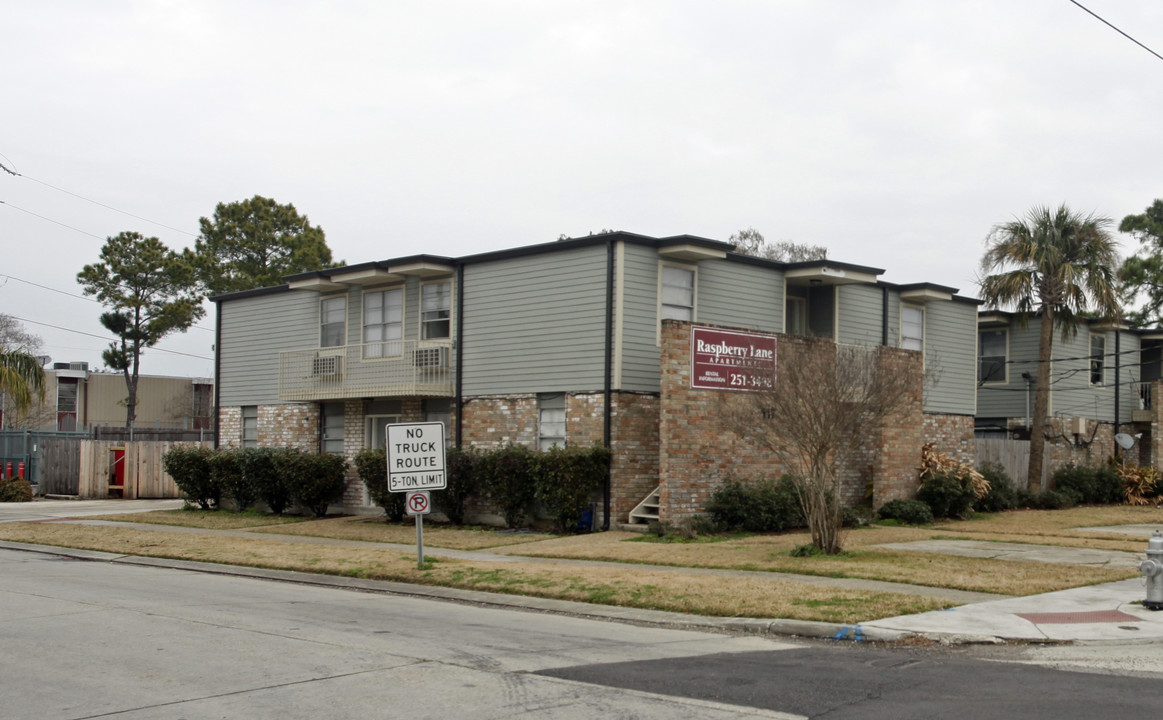 117 Raspberry St in Metairie, LA - Building Photo