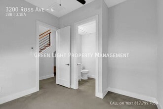 3200 Ross Ave in Dallas, TX - Foto de edificio - Building Photo