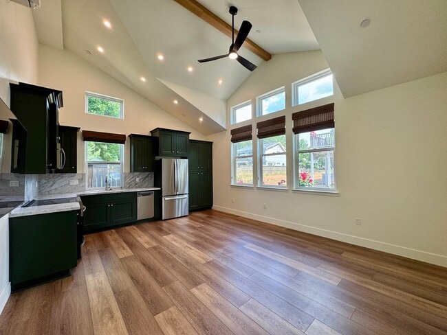 305 1/2 Coloma St in Folsom, CA - Building Photo - Building Photo