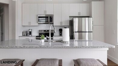 11122 Hambright Jct Dr in Huntersville, NC - Foto de edificio - Building Photo