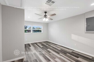 1938 Summit Dr in Clearwater, FL - Building Photo - Building Photo