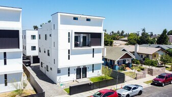 5023 1/2-3922 Brighton Ave in Los Angeles, CA - Building Photo