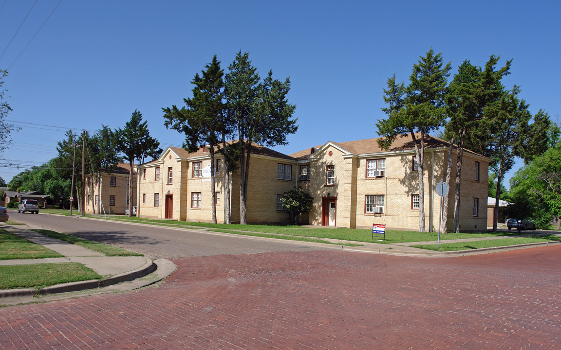 The Dax in Lubbock, TX - Building Photo