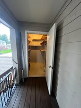 7511 N Edgewater Ave in Portland, OR - Foto de edificio - Building Photo